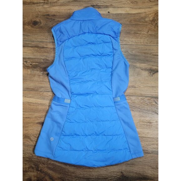 Lululemon Down for It All Vest Blue Nile Size 2 EUC - Picture 9 of 10